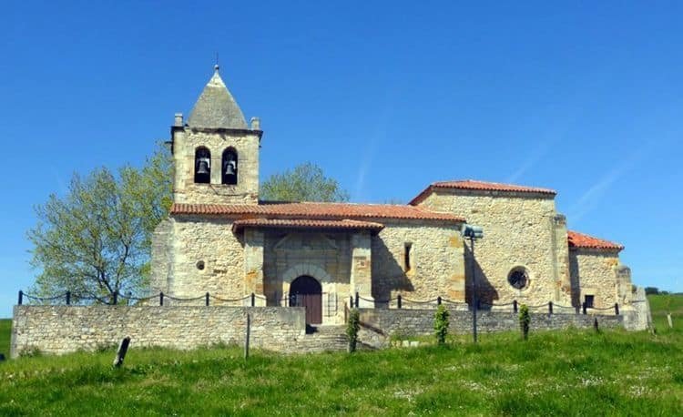 Iglesia de Santiago - Ongayo