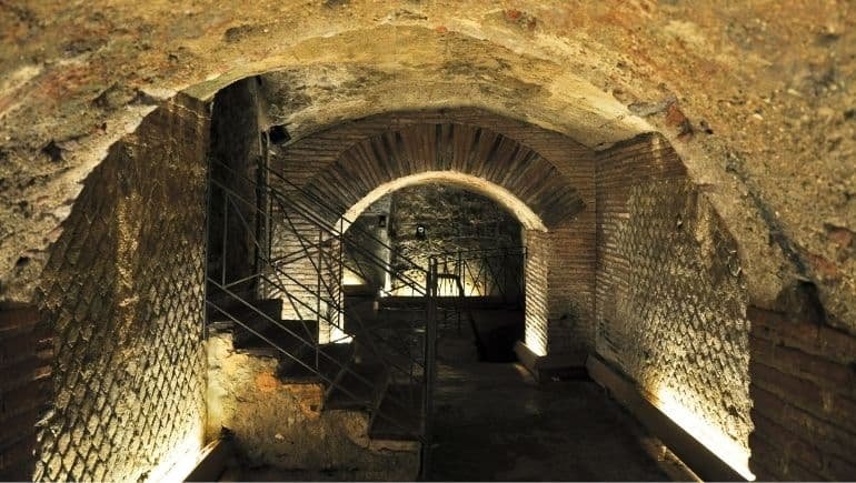 Excursión Nápoles Subterránea