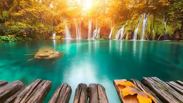 Imagen de los lagos de Plitvice