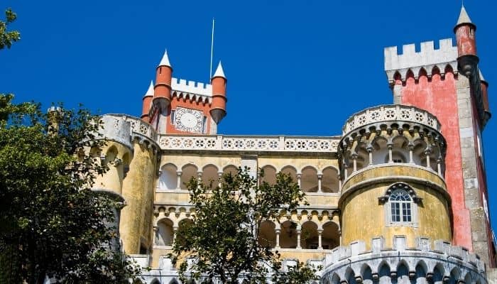 Excursión a Sintra y Cascais + Palacio de Pena | Plaza del Comercio de Lisboa