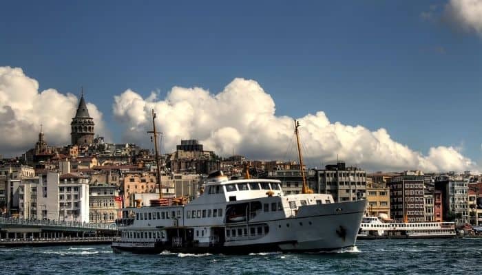 Crucero por el Bósforo y el Cuerno de Oro | Gran Bazar de Estambul